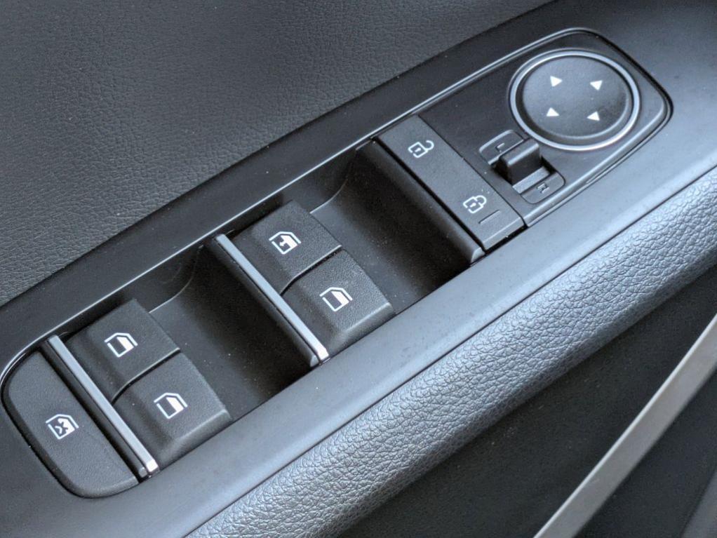 used 2021 Kia Soul car, priced at $17,188