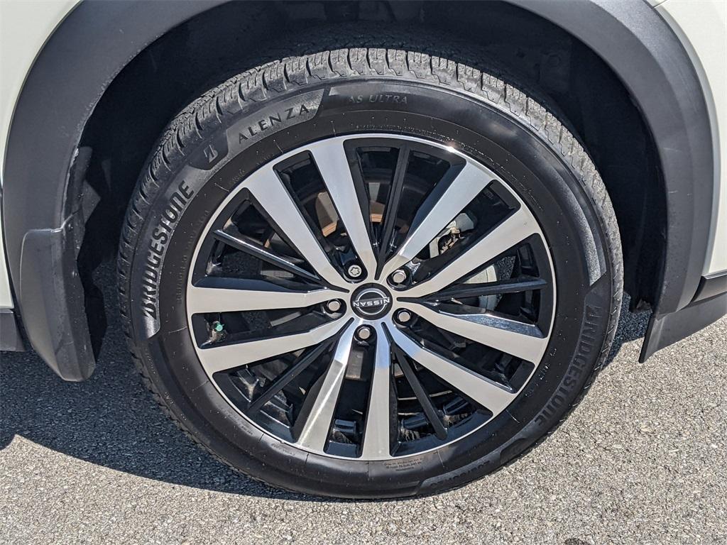 used 2024 Nissan Pathfinder car, priced at $31,950