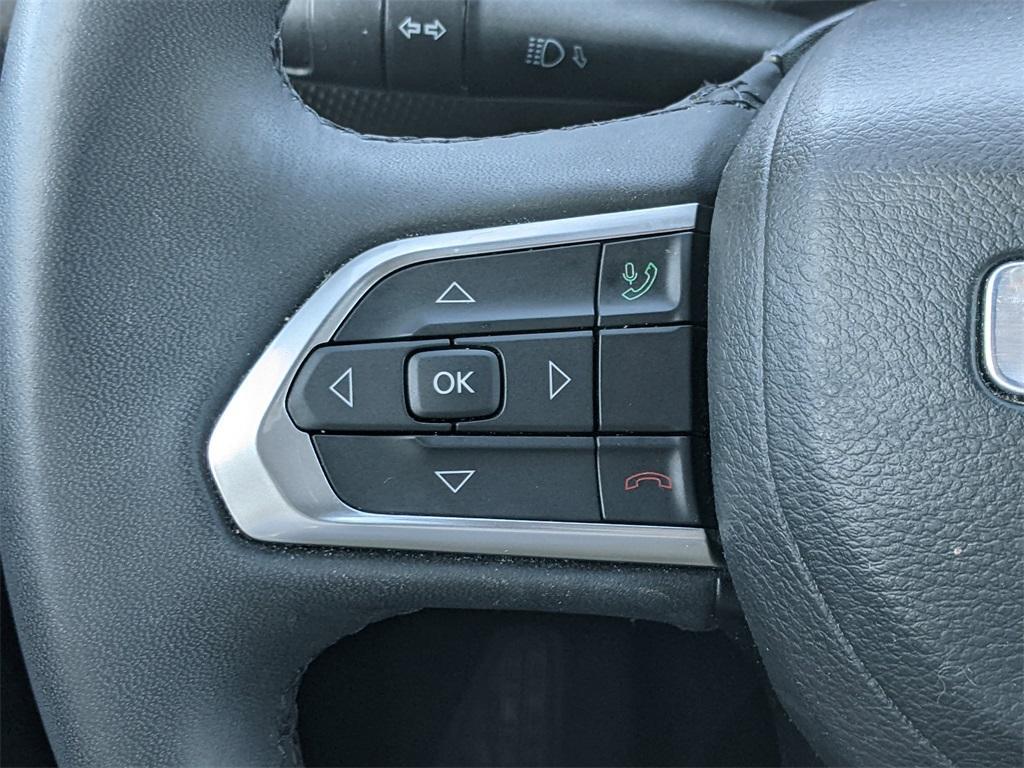 used 2022 Jeep Compass car, priced at $18,113