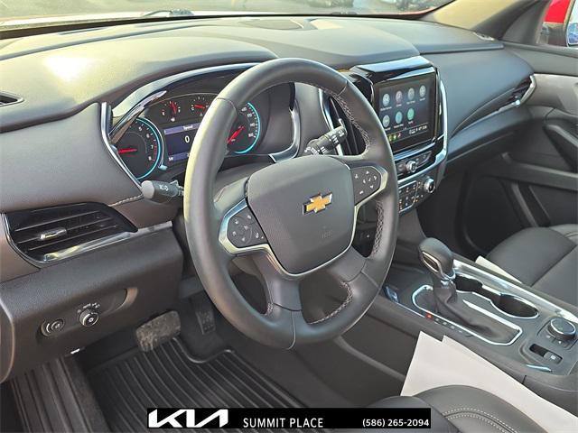 used 2023 Chevrolet Traverse car, priced at $32,749