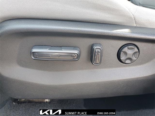 used 2020 Honda CR-V car, priced at $20,995