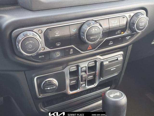 used 2022 Jeep Wrangler Unlimited car, priced at $25,915