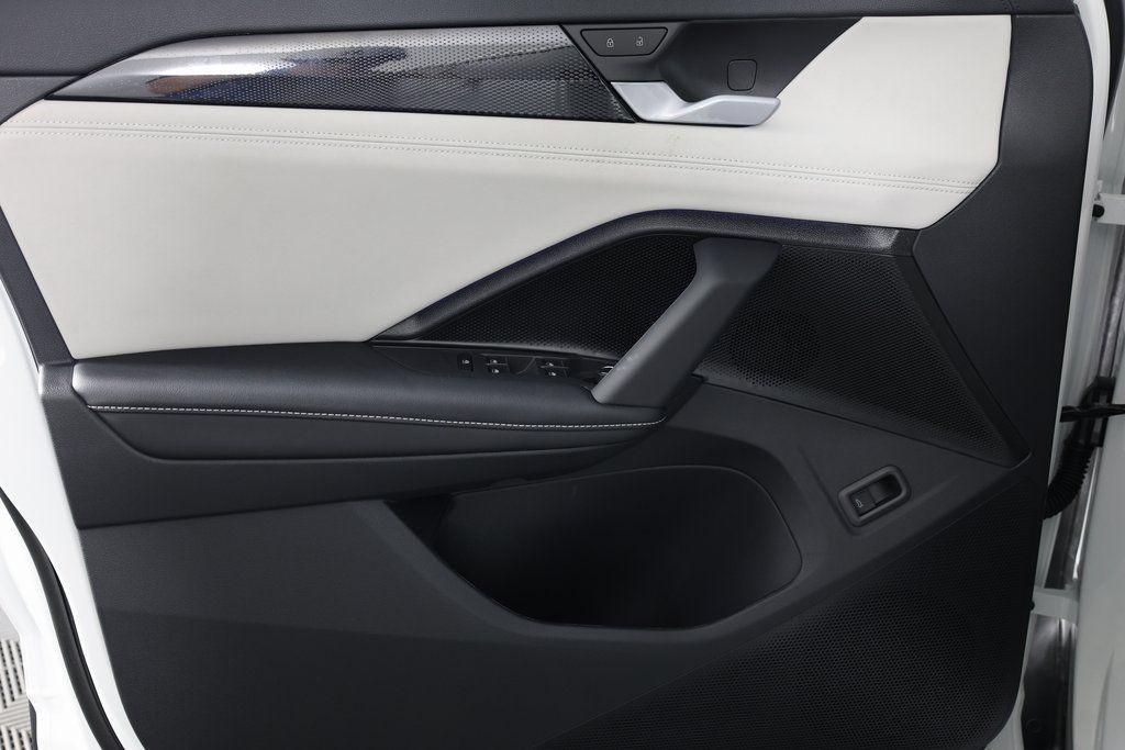 new 2025 Volkswagen Tiguan car, priced at $29,515