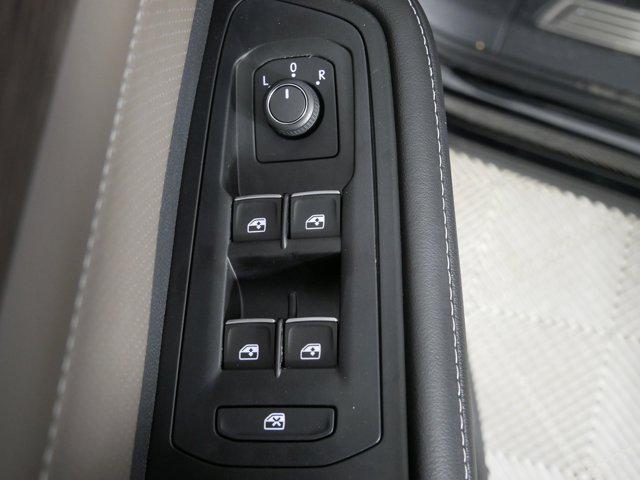 new 2026 Volkswagen Atlas car, priced at $51,015