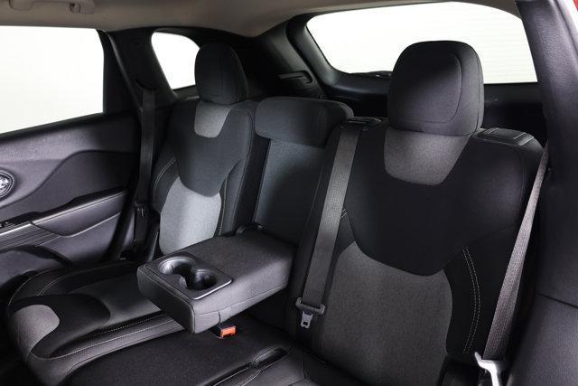 used 2016 Jeep Cherokee car, priced at $10,044