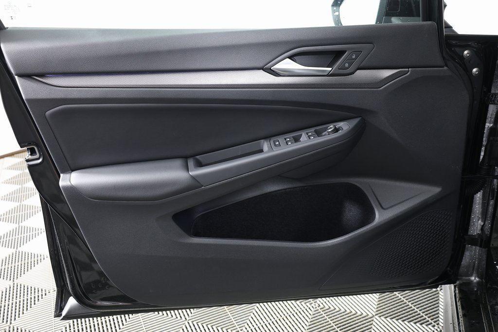 new 2025 Volkswagen Golf GTI car, priced at $39,214