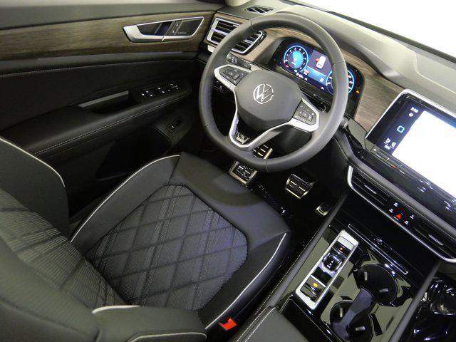 new 2026 Volkswagen Atlas car, priced at $52,785