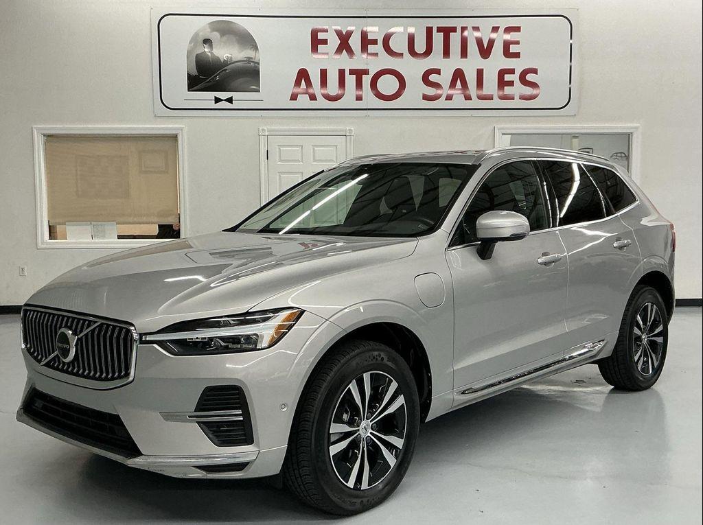 used 2022 Volvo XC60 Recharge Plug-In Hybrid car, priced at $27,310
