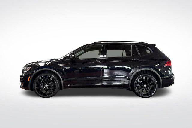 2021 Deep Black Pearl Volkswagen Tiguan