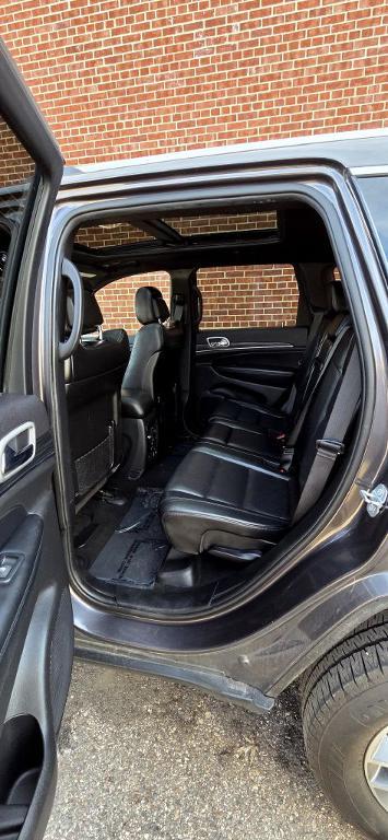 used 2020 Jeep Grand Cherokee car, priced at $14,500