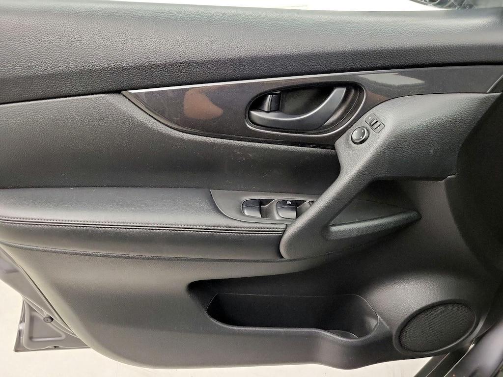 used 2019 Nissan Rogue car, priced at $13,998