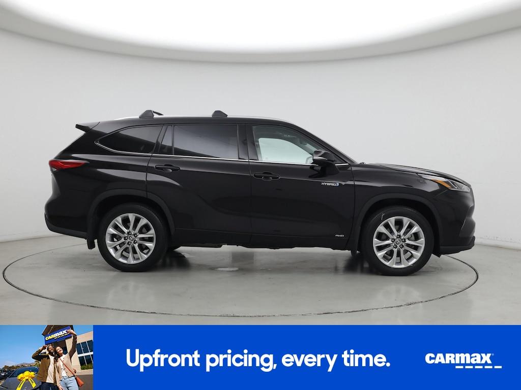 used 2020 Toyota Highlander Hybrid car, priced at $37,998