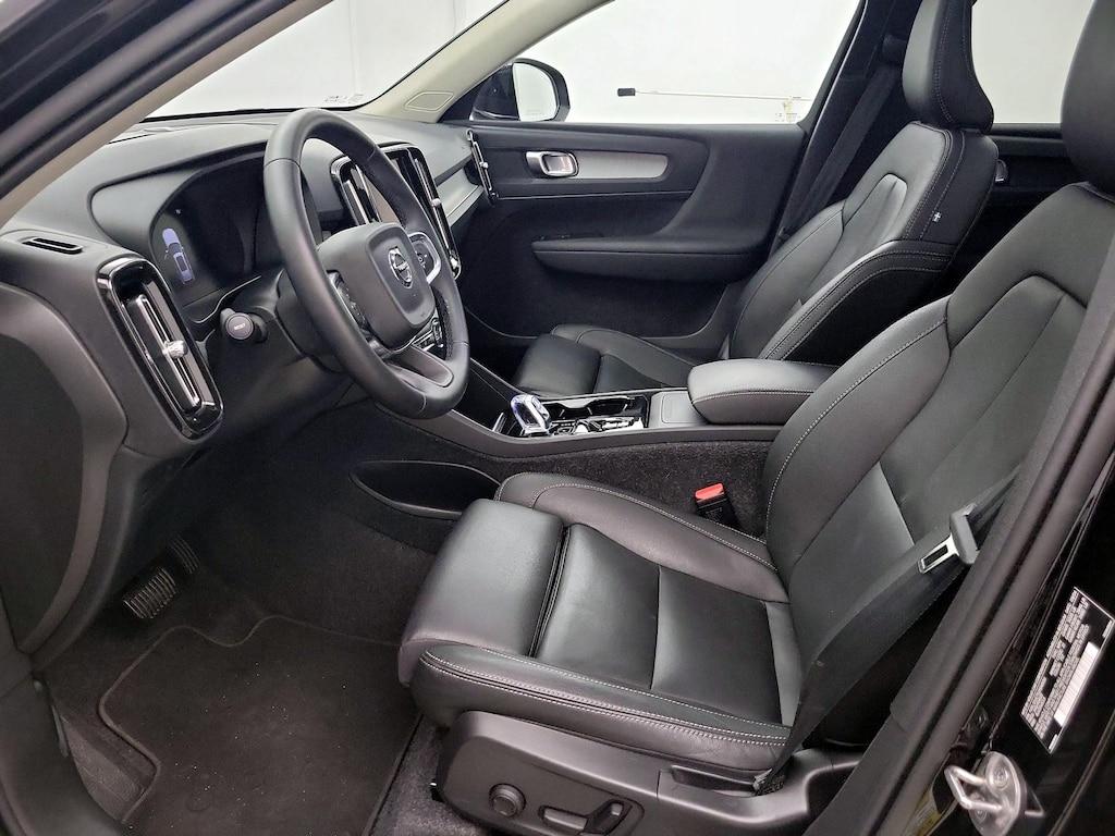 used 2025 Volvo XC40 car, priced at $31,998