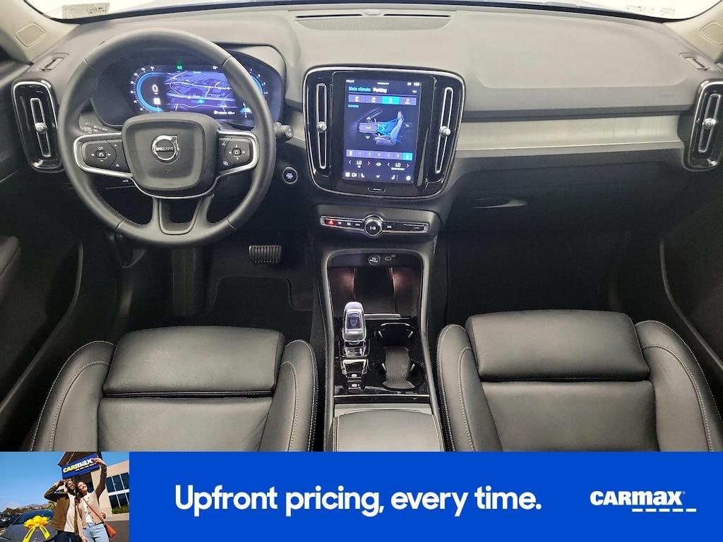 used 2025 Volvo XC40 car, priced at $31,998