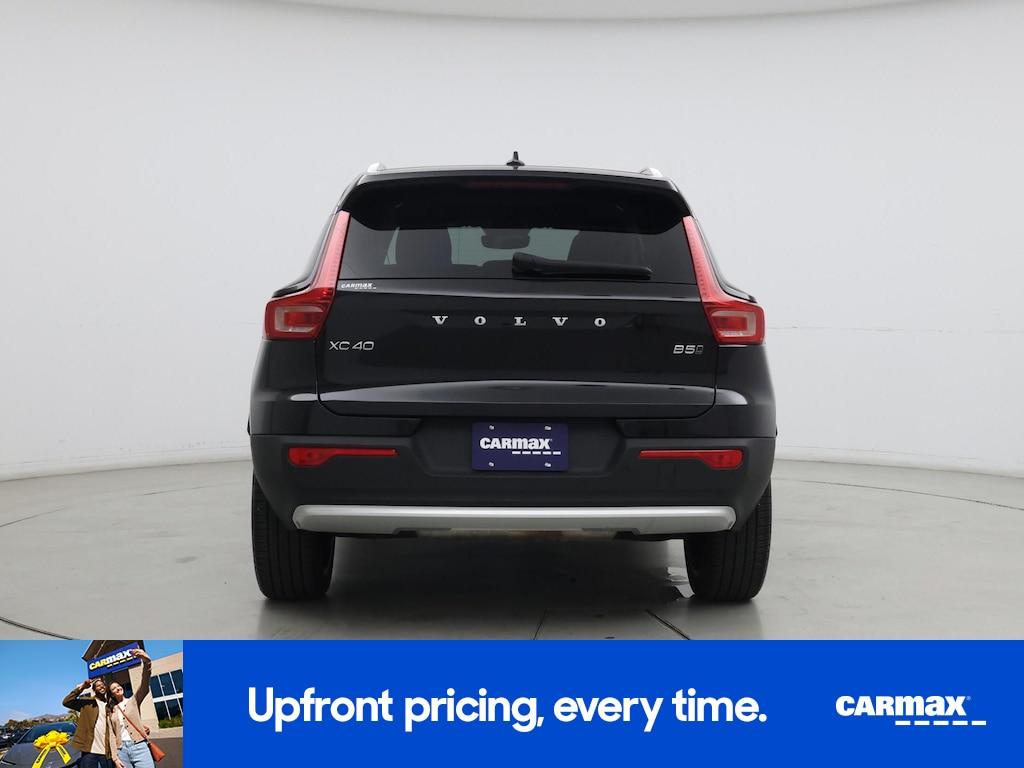used 2025 Volvo XC40 car, priced at $31,998