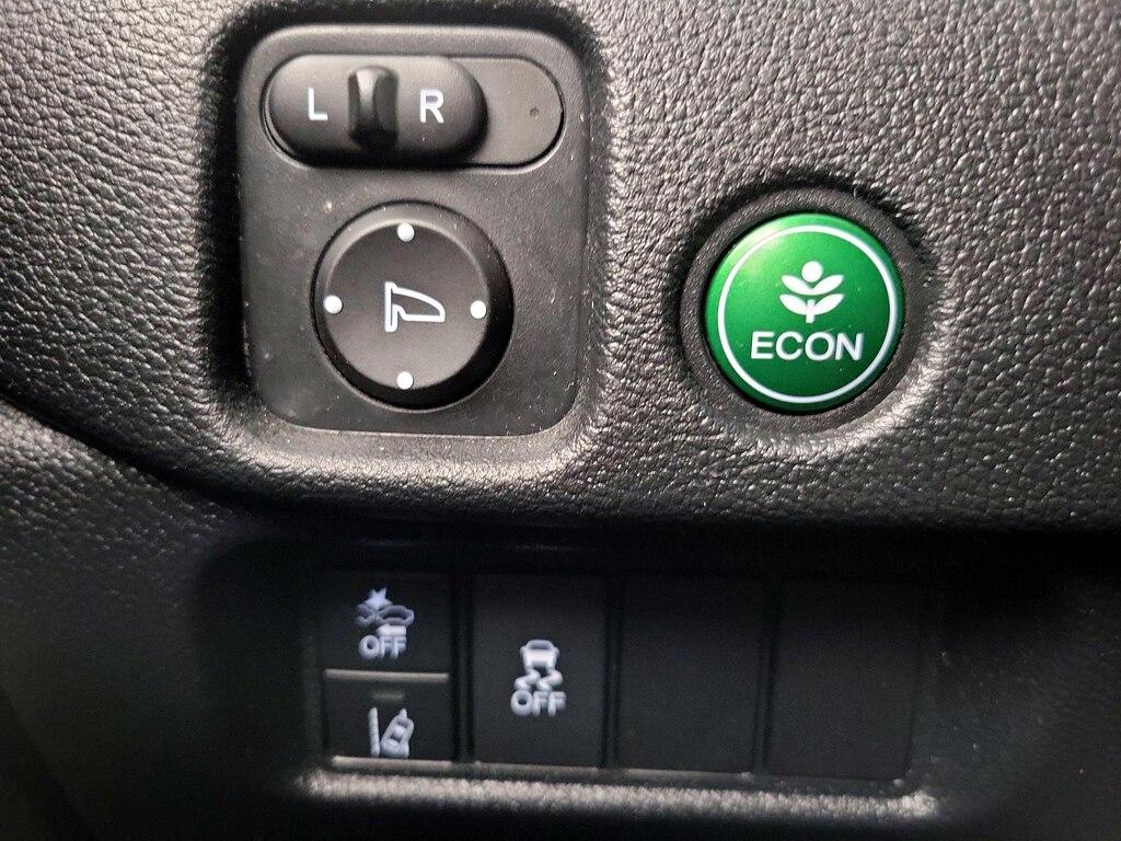 used 2022 Honda Pilot car, priced at $28,998