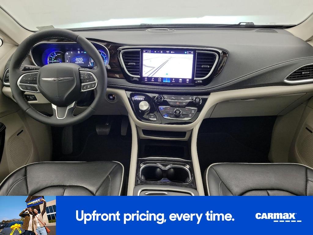 used 2022 Chrysler Pacifica Hybrid car, priced at $35,998
