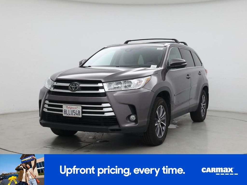 used 2019 Toyota Highlander car, priced at $26,998