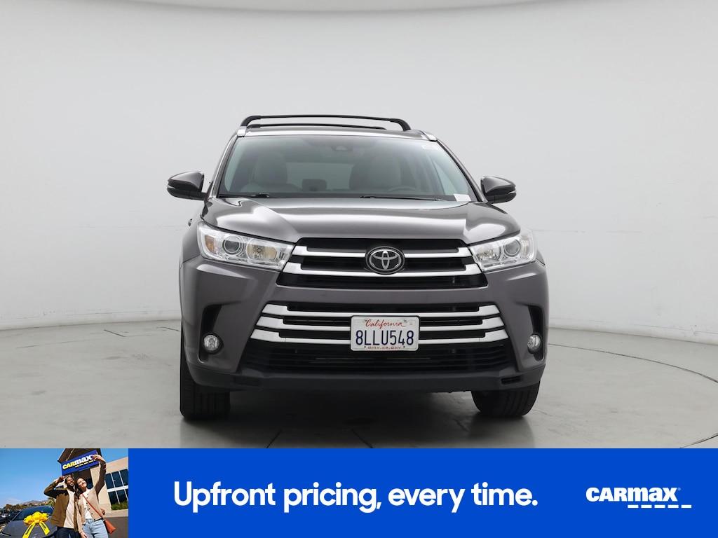 used 2019 Toyota Highlander car, priced at $26,998
