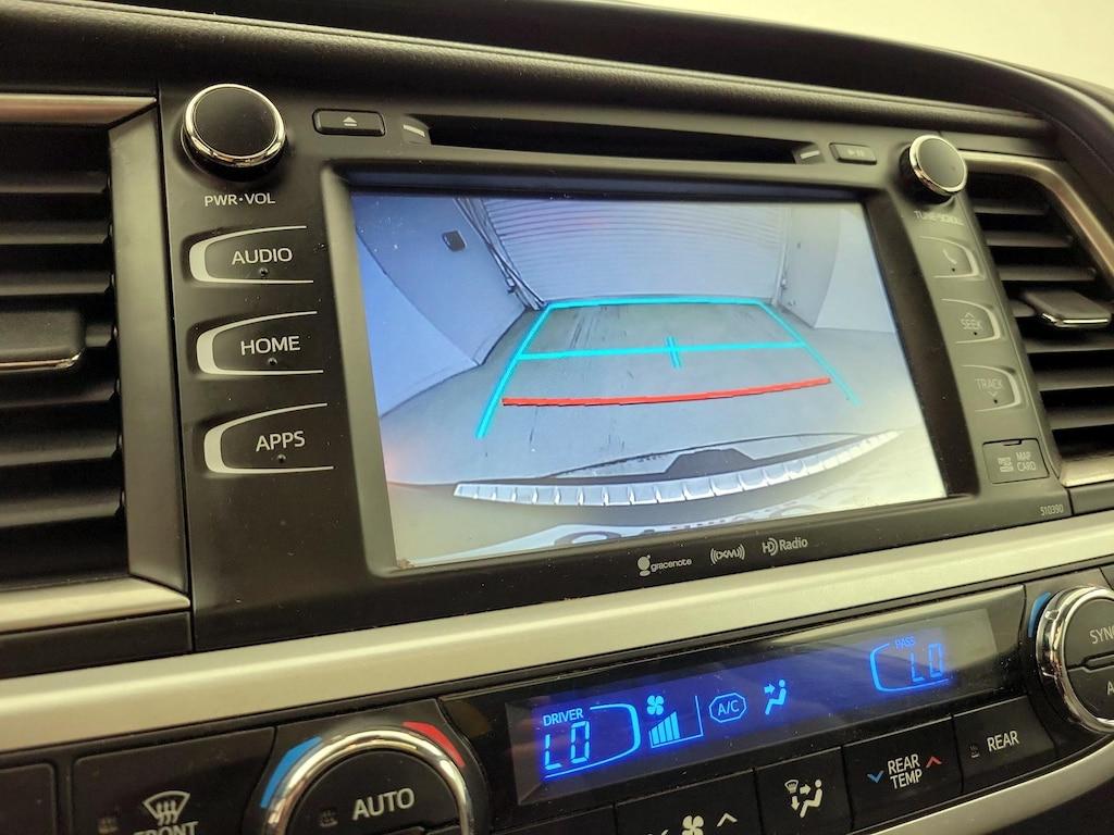 used 2019 Toyota Highlander car, priced at $26,998