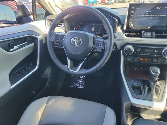 2021 Midnight Black Metallic Toyota RAV4