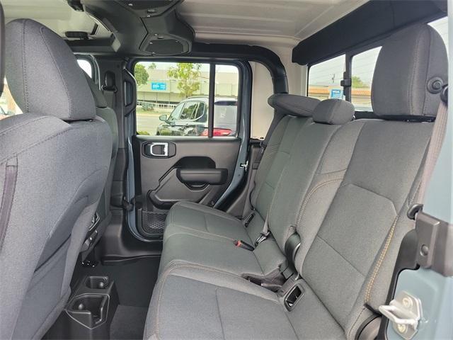 new 2026 Jeep Gladiator car, priced at $48,630