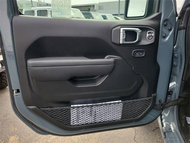 new 2026 Jeep Gladiator car, priced at $48,630