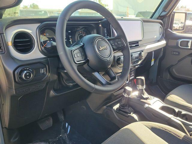 new 2026 Jeep Gladiator car, priced at $44,968