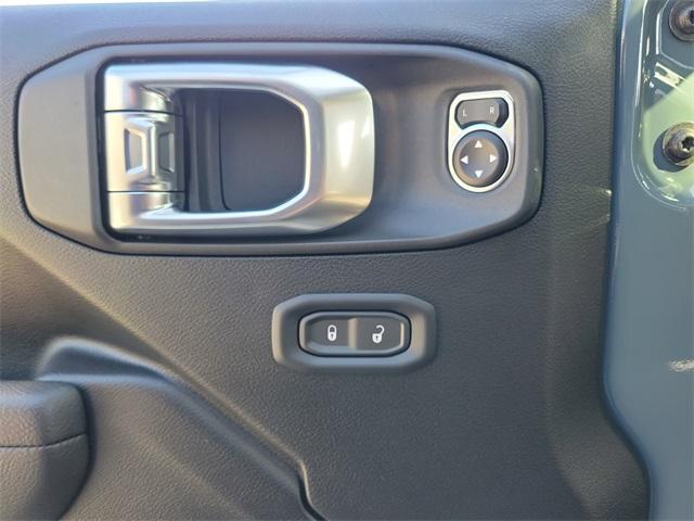 new 2026 Jeep Gladiator car, priced at $46,500