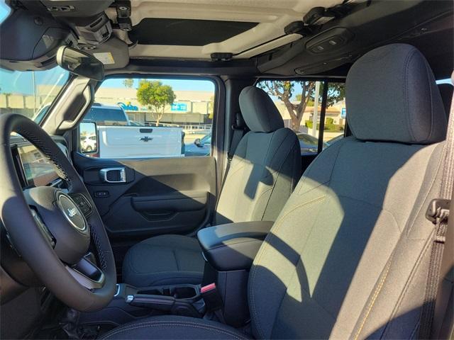 new 2026 Jeep Gladiator car, priced at $44,690