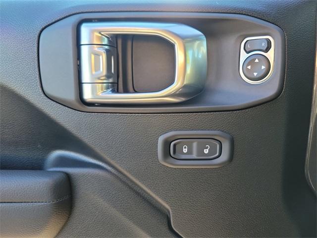 new 2026 Jeep Gladiator car, priced at $44,690