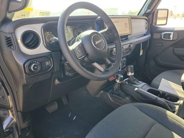new 2026 Jeep Wrangler car, priced at $46,556