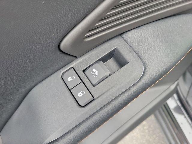 new 2026 Jeep Cherokee car, priced at $41,590