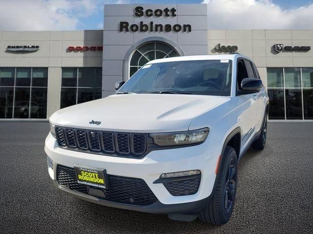 new 2025 Jeep Grand Cherokee car, priced at $44,647