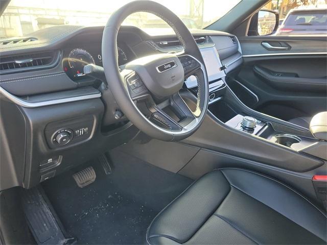 new 2026 Jeep Grand Cherokee car, priced at $53,725