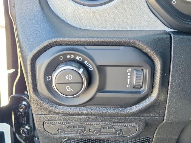 new 2026 Jeep Gladiator car, priced at $44,558