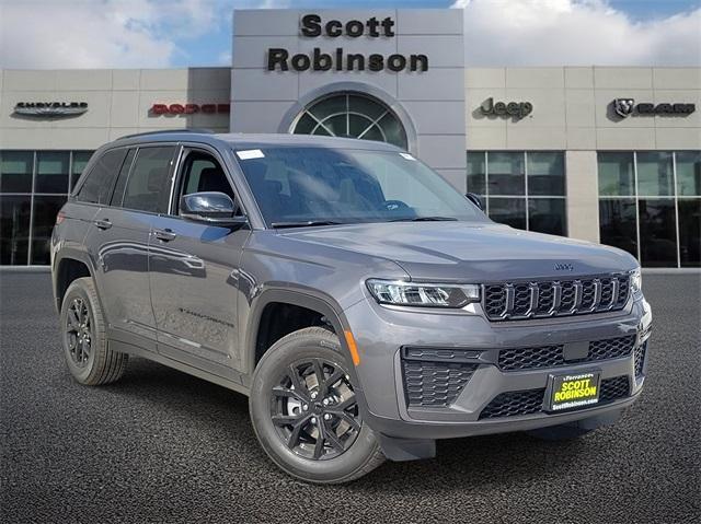 new 2026 Jeep Grand Cherokee car, priced at $46,750
