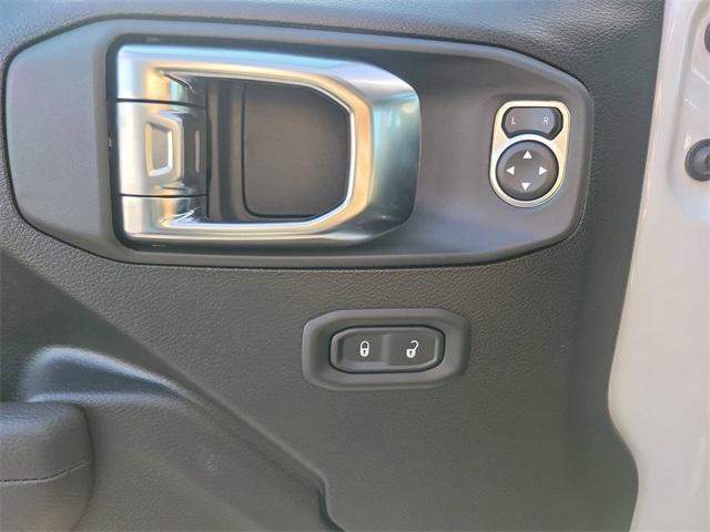 new 2026 Jeep Gladiator car, priced at $48,526