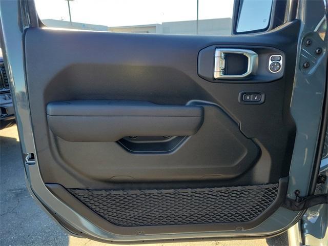 new 2026 Jeep Gladiator car, priced at $53,580