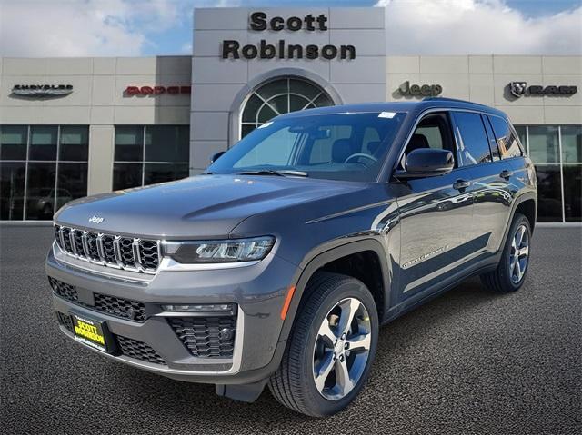 new 2026 Jeep Grand Cherokee car, priced at $51,039