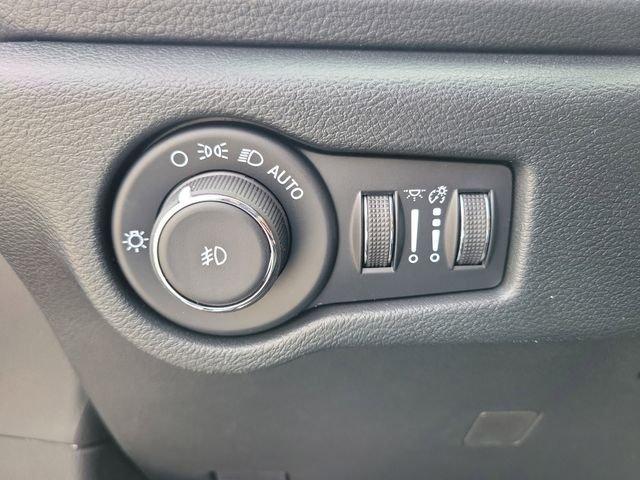 new 2026 Chrysler Pacifica car, priced at $50,403