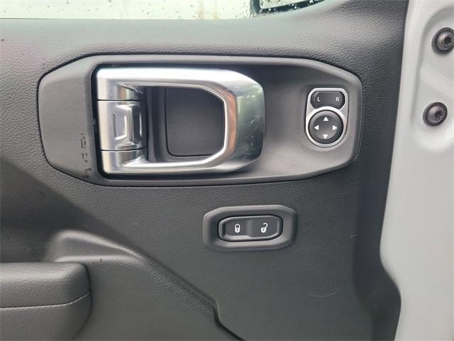 new 2026 Jeep Wrangler car, priced at $51,948