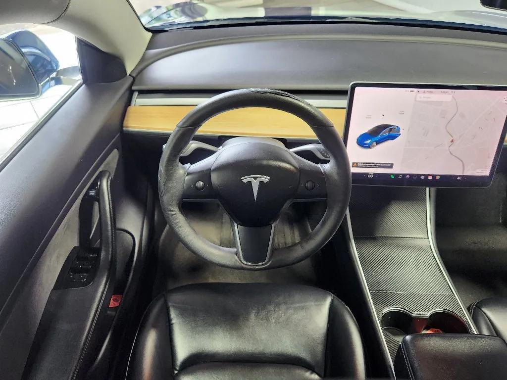 used 2019 Tesla Model 3 car