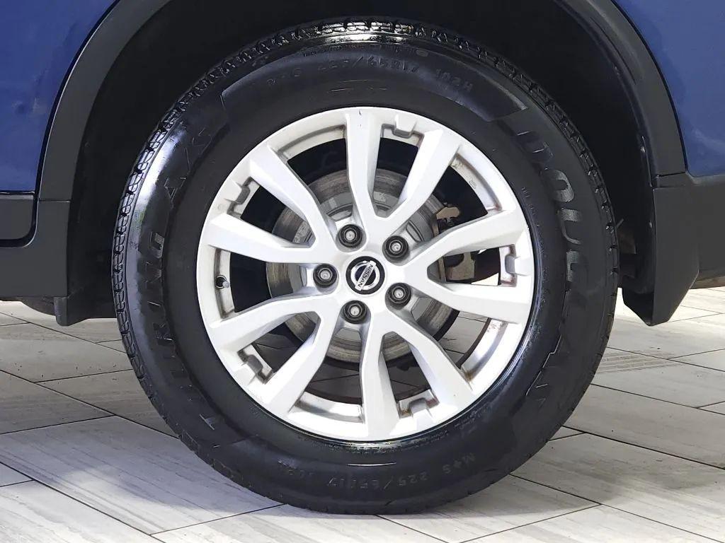 used 2020 Nissan Rogue car, priced at $14,428