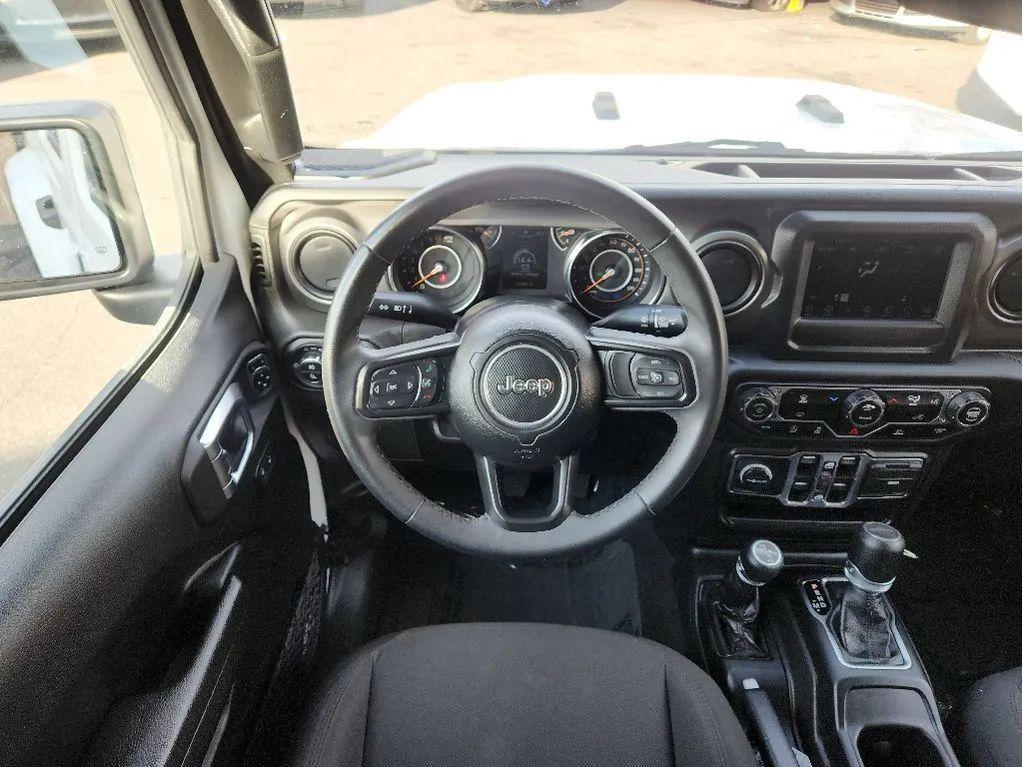 used 2023 Jeep Gladiator car, priced at $25,799