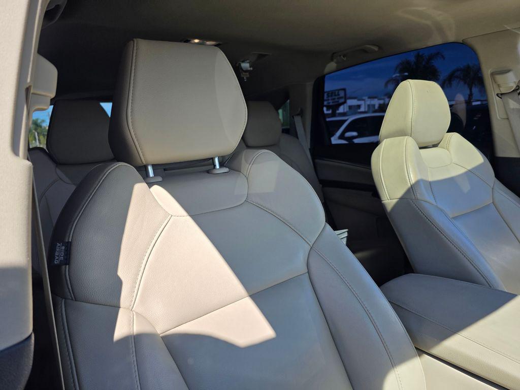 used 2020 Acura MDX car, priced at $24,995