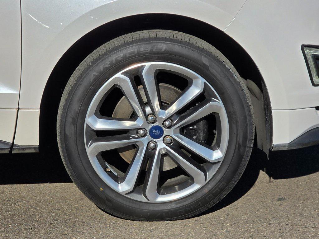 used 2017 Ford Edge car, priced at $12,995
