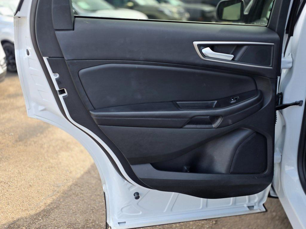 used 2024 Ford Edge car, priced at $23,999