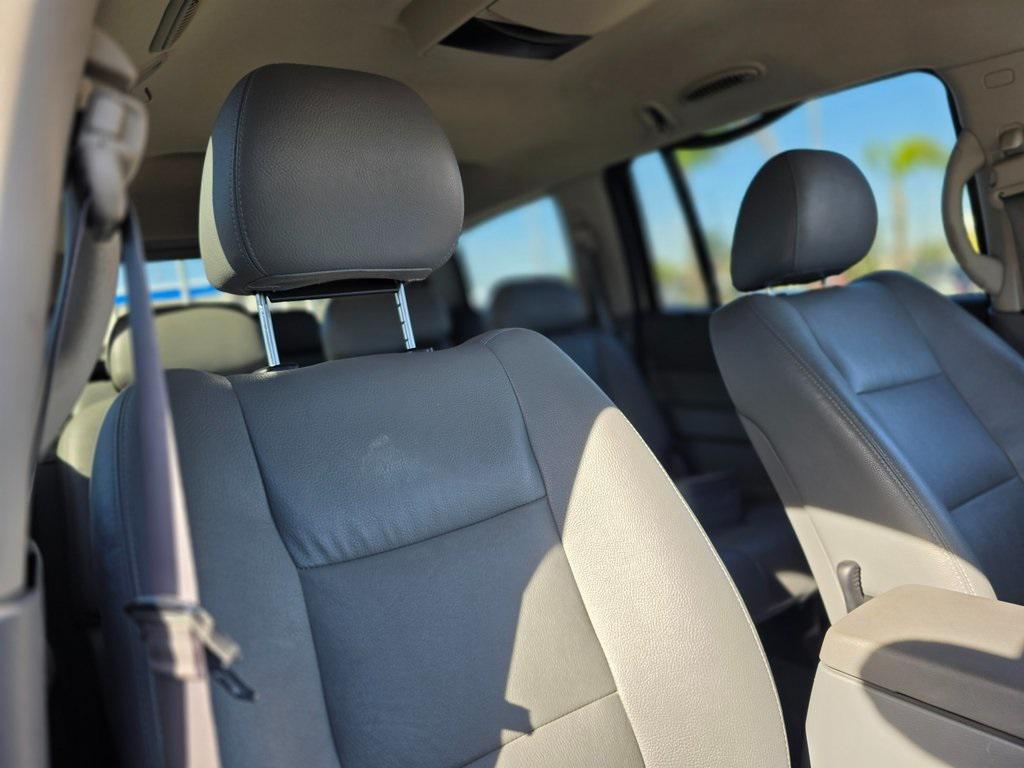 used 2006 Dodge Durango car, priced at $9,999