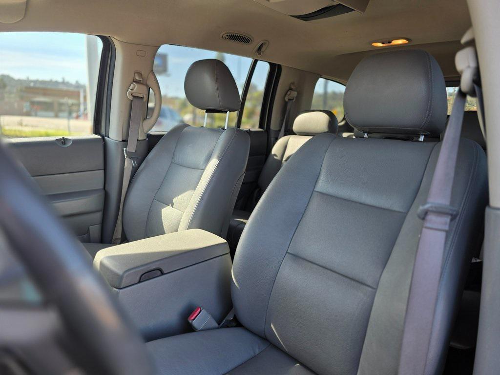 used 2006 Dodge Durango car, priced at $9,999